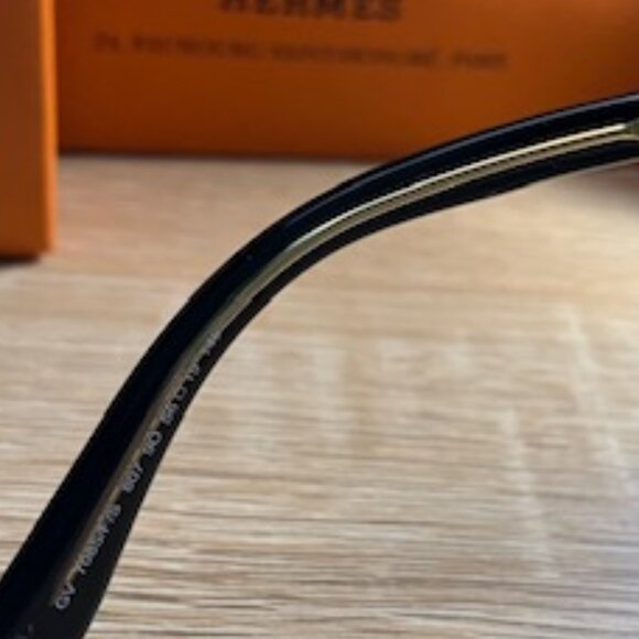 Givenchy GV7085/F/S  Sunglasses - Picture 8 of 9